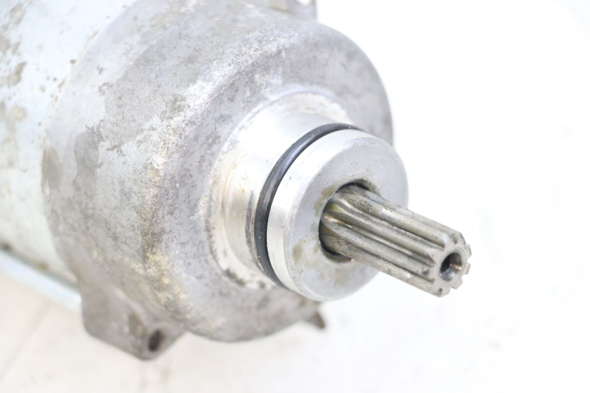 photo de MOTOR DE ARRANQUE YAMAHA FJR ABS 1300 (2006 - 2012) - Detalhe da peça