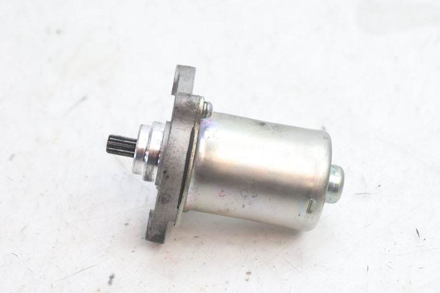 photo de MOTOR DE ARRANQUE PIAGGIO FLY 2T 50 (2004 - 2017) - Zoom do estado de desgaste