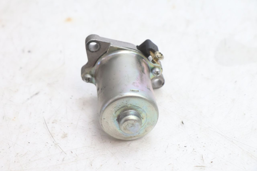 photo de MOTOR DE ARRANQUE PIAGGIO FLY 2T 50 (2004 - 2017) - Pontos de fixação