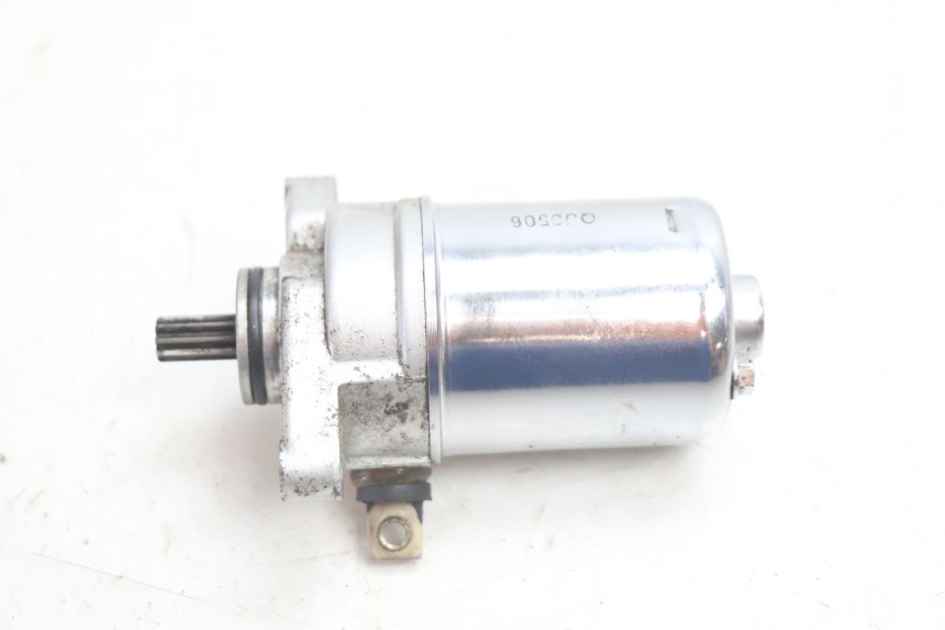 photo de ARRANCADOR KEEWAY FOCUS 50 (2006 - 2009) - Outro ângulo de visão