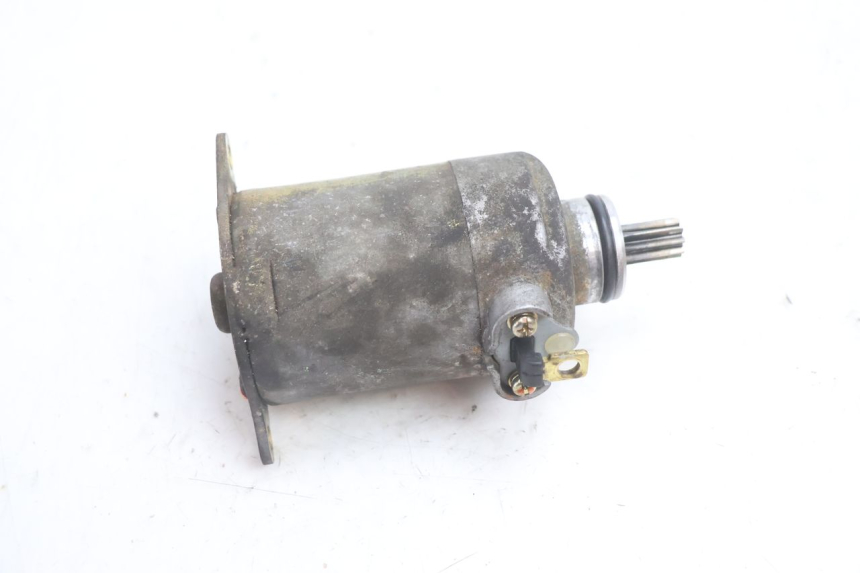 photo de MOTOR DE ARRANQUE KYMCO GRAND DINK 125 (2008 - 2014) - Outro ângulo de visão