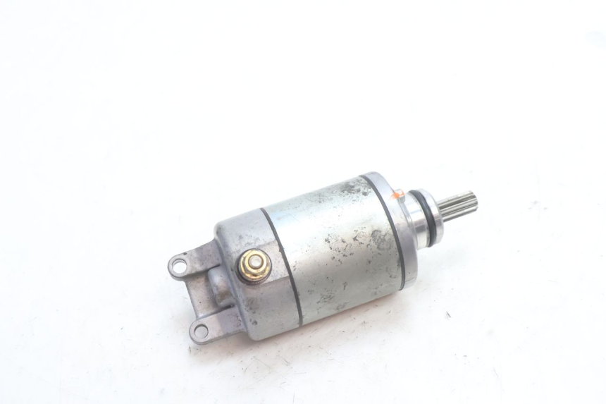 photo de ARRANCADOR SUZUKI GSR 600 (2005 - 2012) - Outro ângulo de visão