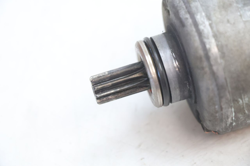 photo de ARRANCADOR SUZUKI GSX F GSXF 750 (1988 - 1998) - Detalhe da peça
