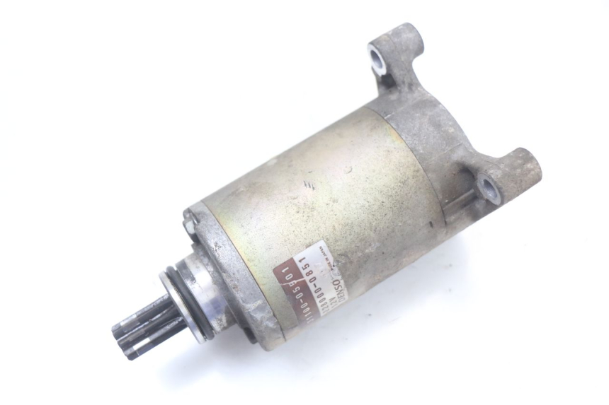 photo de MOTOR DE ARRANQUE SUZUKI GZ MARAUDER 125 (1998 - 2004) - Outro ângulo de visão