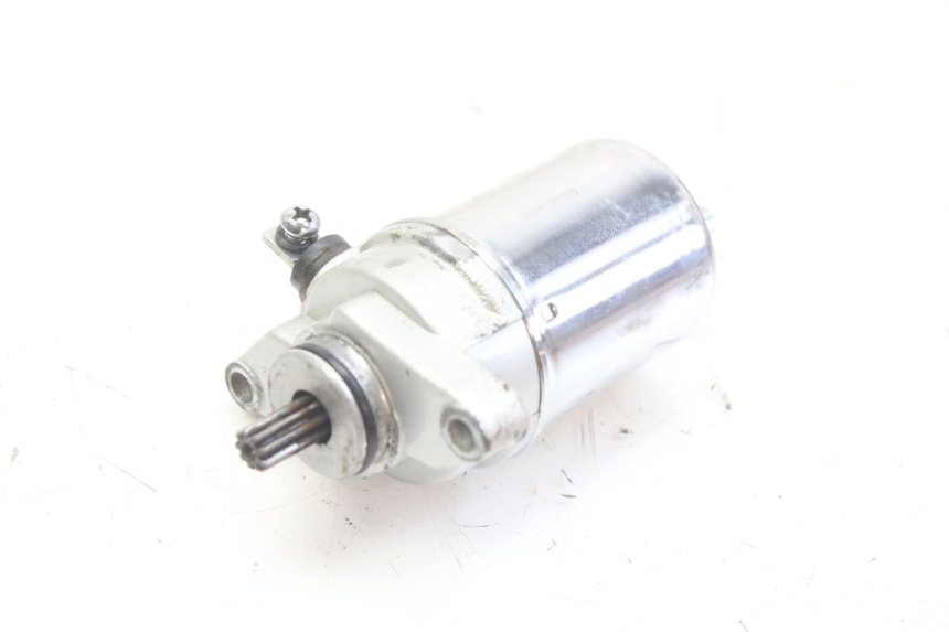photo de MOTOR DE ARRANQUE KEEWAY HURRICANE 50 (2006 - 2019) - Zoom do estado de desgaste