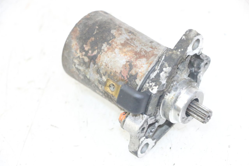photo de MOTOR DE ARRANQUE PEUGEOT JET FORCE CARBU 50 (2003 - 2016) - Outro ângulo de visão