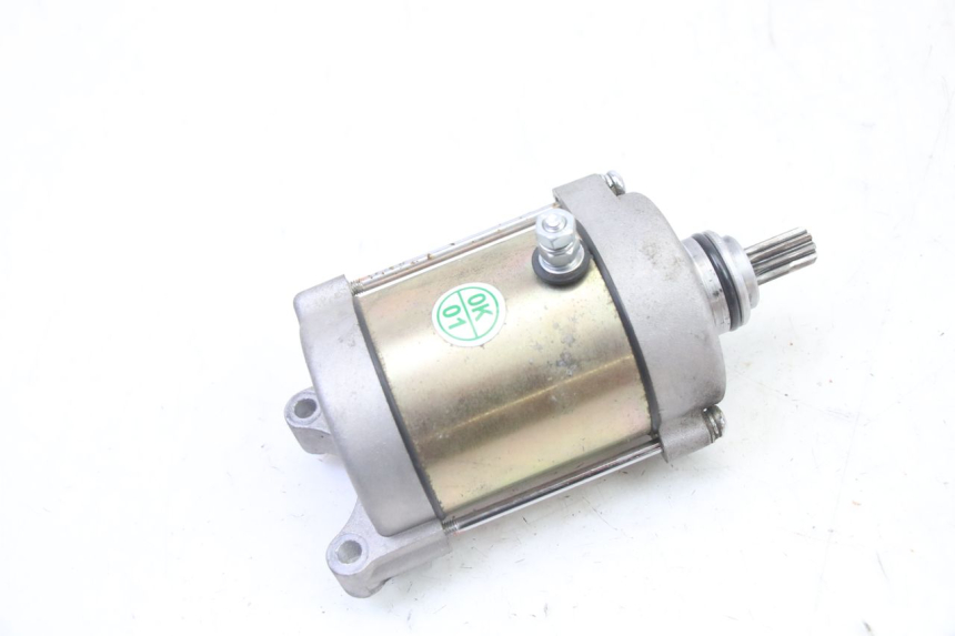 photo de MOTOR DE ARRANQUE KIDEN KD125-G 125 (2018 - 2022) - Outro ângulo de visão