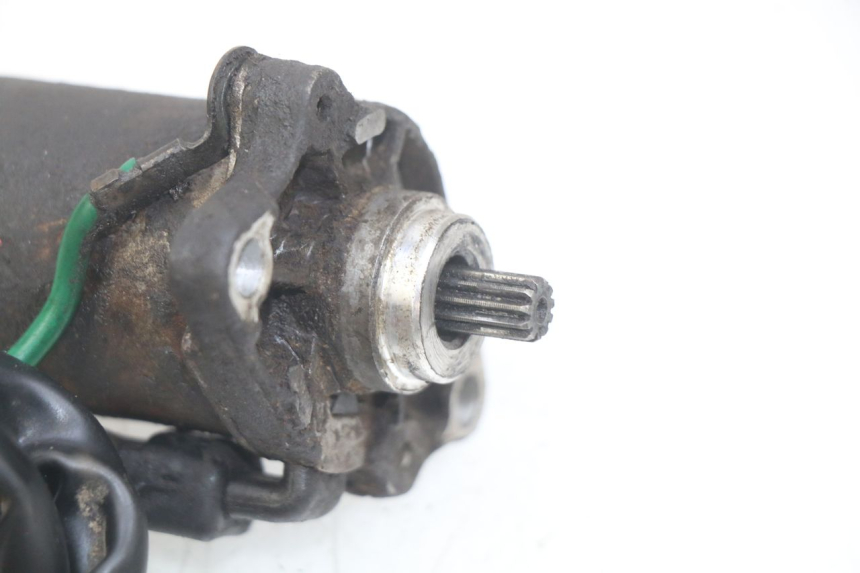 photo de MOTOR DE ARRANQUE PEUGEOT KISBEE 2T 50 (2010 - 2017) - Zoom do estado de desgaste