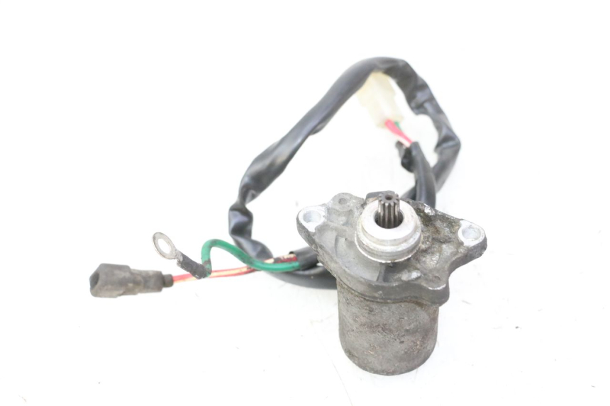 photo de MOTOR DE ARRANQUE PEUGEOT KISBEE 2T 50 (2010 - 2017) - Zoom do estado de desgaste