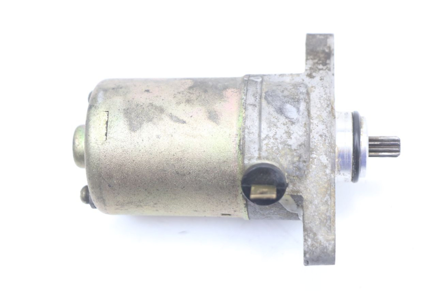 photo de MOTOR DE ARRANQUE PEUGEOT KISBEE 4T 50 (2010 - 2017) - Zoom do estado de desgaste