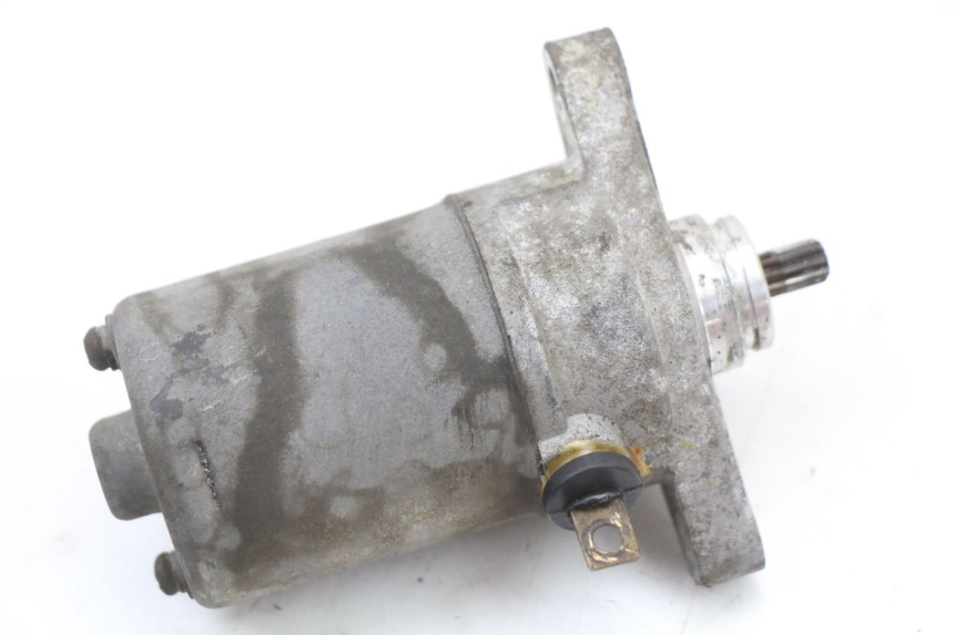 photo de MOTOR DE ARRANQUE PEUGEOT KISBEE 4T 50 (2010 - 2017) - Zoom do estado de desgaste