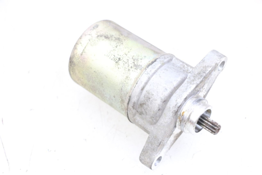 photo de MOTOR DE ARRANQUE PEUGEOT KISBEE 4T 50 (2010 - 2017) - Detalhe da peça
