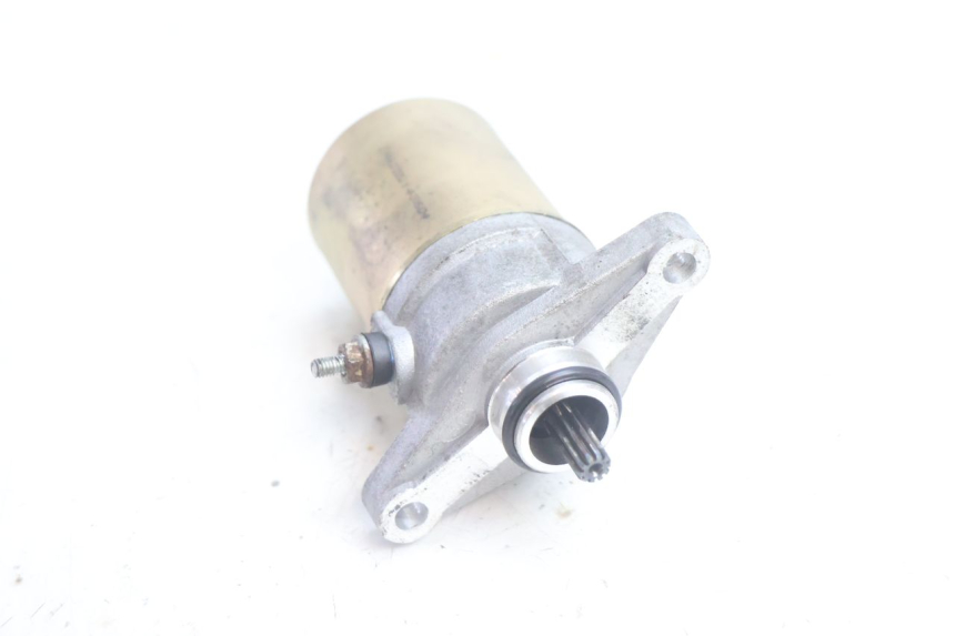 photo de MOTOR DE ARRANQUE PEUGEOT KISBEE 4T 50 (2010 - 2017) - Vista geral