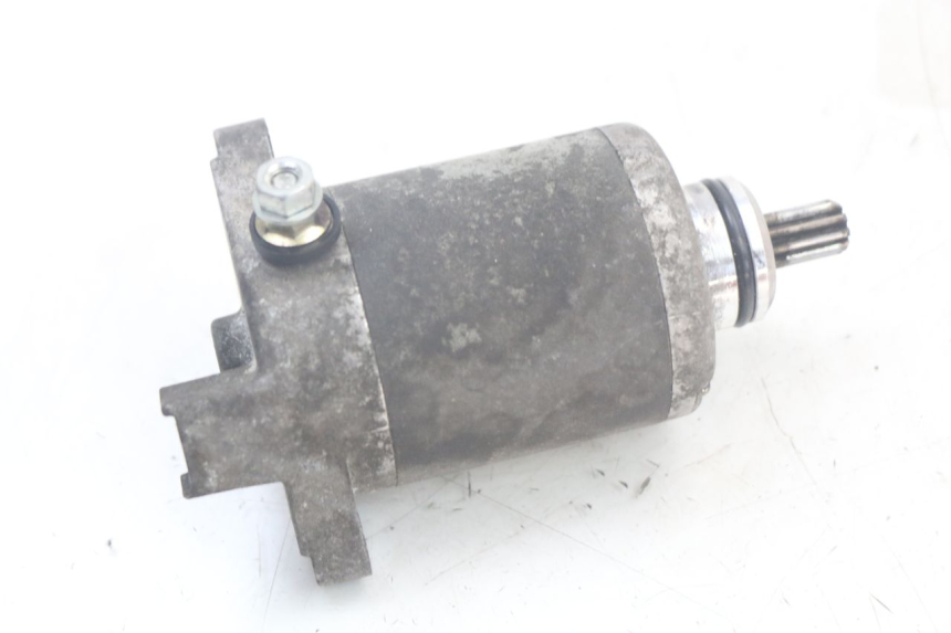 photo de MOTOR DE ARRANQUE PIAGGIO LIBERTY 125 (2009 - 2013) - Outro ângulo de visão