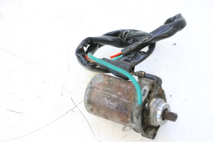 photo de MOTOR DE ARRANQUE PEUGEOT LUDIX 50 (2008 - 2017) - Detalhe da peça