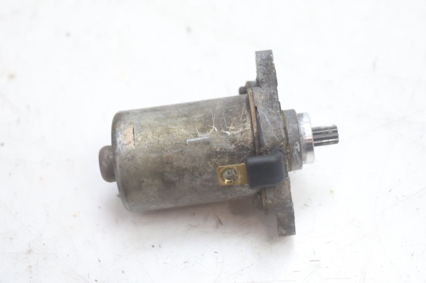 photo de MOTOR DE ARRANQUE PEUGEOT LUDIX 50 (2005 - 2007) - Outro ângulo de visão