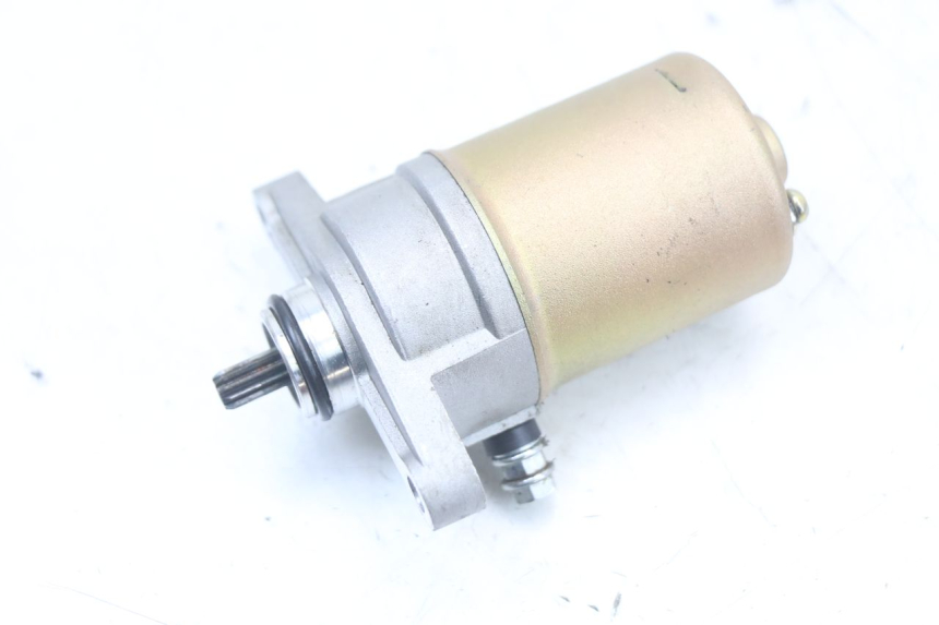 photo de MOTOR DE ARRANQUE MASH LEGEND'R 4T 50 (2021 - 2025) - Zoom do estado de desgaste