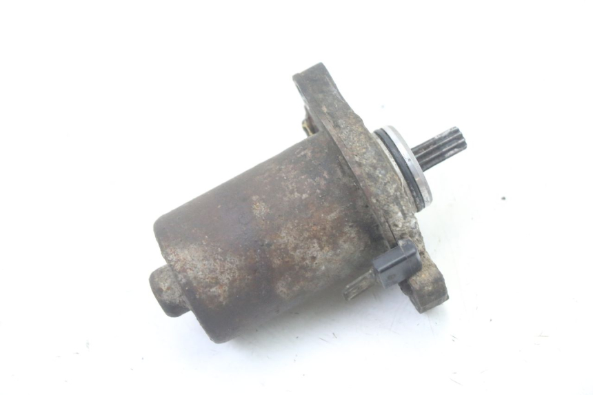 photo de MOTOR DE ARRANQUE MBK BOOSTER SPIRIT NAKED 50 (2004 - 2017) - Outro ângulo de visão
