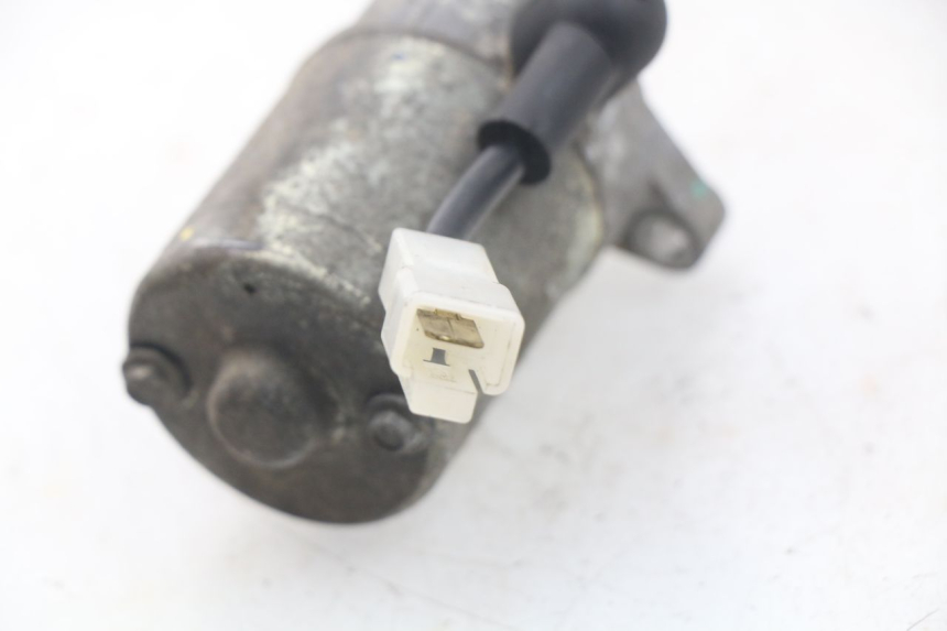 photo de MOTOR DE ARRANQUE MBK MW TRYPTIK 125 (2017 - 2022) - Zoom do estado de desgaste