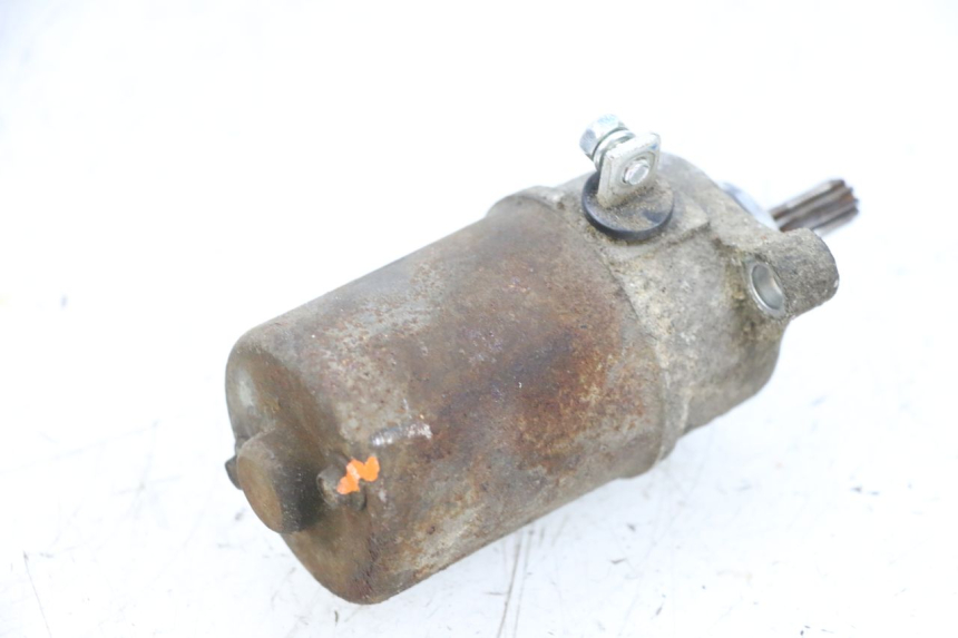 photo de MOTOR DE ARRANQUE YAMAHA NEOS NEO'S 4T 50 (2008 - 2016) - Outro ângulo de visão