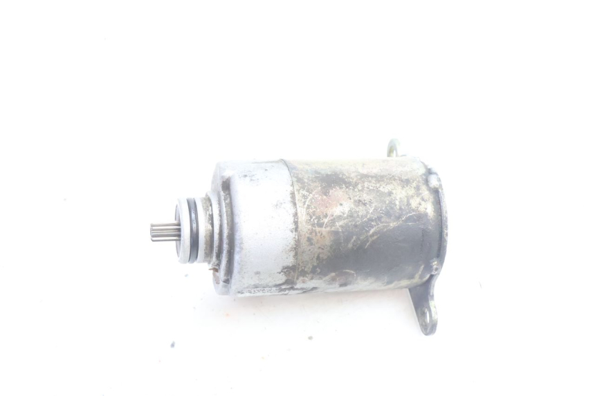 photo de MOTOR DE ARRANQUE SYM ORBIT III 3 4T 50 (2021 - 2025) - Zoom do estado de desgaste