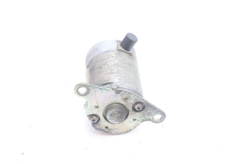 photo de MOTOR DE ARRANQUE SYM ORBIT III 3 4T 50 (2021 - 2025) - Pontos de fixação