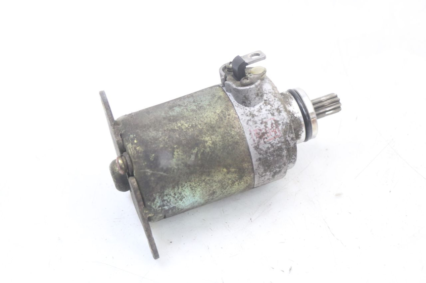 photo de MOTOR DE ARRANQUE PEUGEOT DJANGO 125 (2014 - 2017) - Outro ângulo de visão