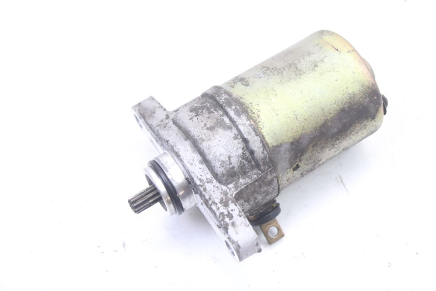 photo de MOTOR DE ARRANQUE PEUGEOT KISBEE 4T 50 (2018 - 2022) - Zoom do estado de desgaste