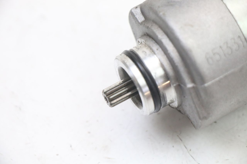 photo de MOTOR DE ARRANQUE PEUGEOT TWEET 4T 50 (2023 - 2025) - Detalhe da peça