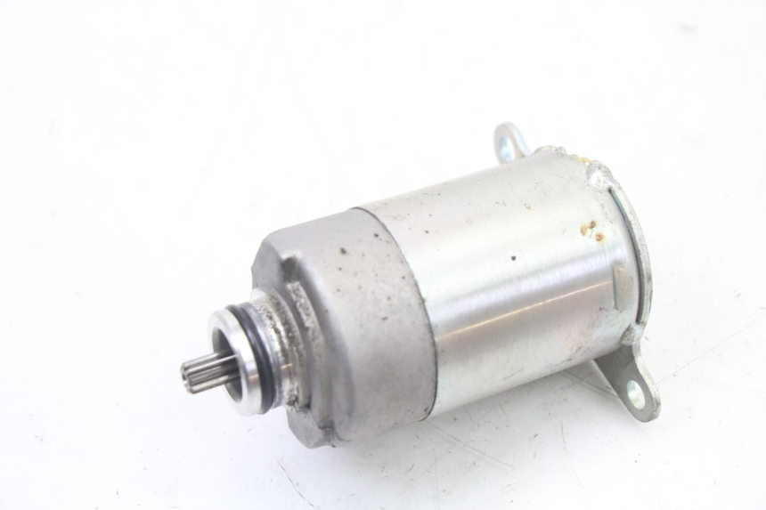 photo de MOTOR DE ARRANQUE PEUGEOT TWEET 4T 50 (2023 - 2025) - Zoom do estado de desgaste