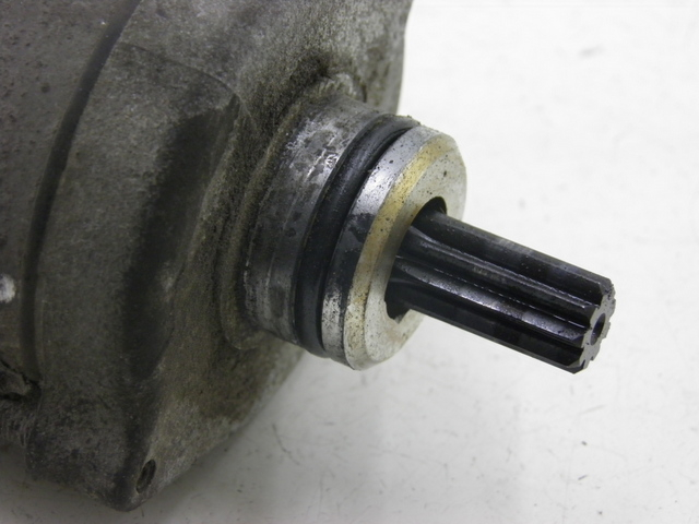 photo de MOTOR DE ARRANQUE PIAGGIO MP3 400 (2007 - 2009) - Outro ângulo de visão
