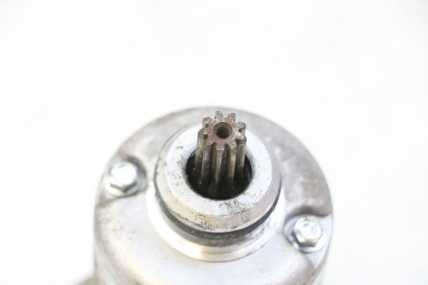 photo de MOTOR DE ARRANQUE PIAGGIO VESPA LX 150 (2005 - 2013) - Zoom do estado de desgaste