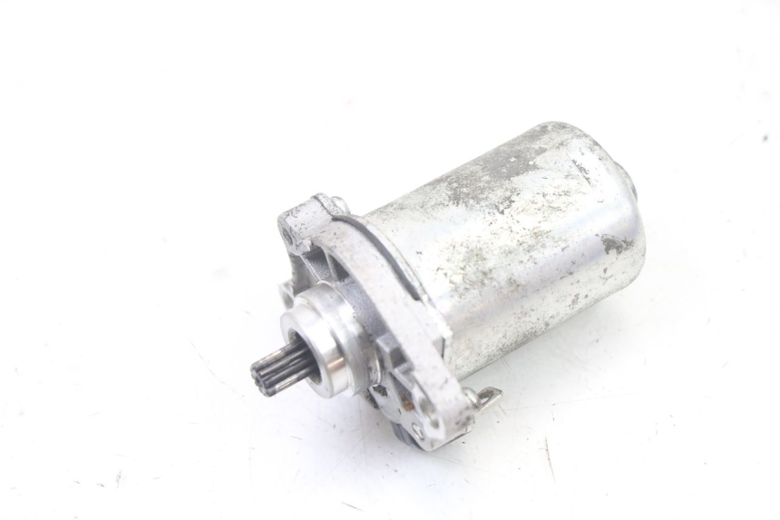 photo de MOTOR DE ARRANQUE PIAGGIO VESPA S 2T 50 (2007 - 2014) - Zoom do estado de desgaste