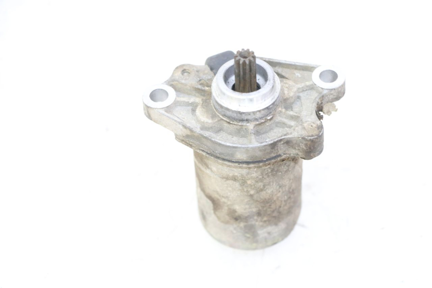 photo de MOTOR DE ARRANQUE PGO RODOSHOW 2T 50 (2003 - 2007) - Detalhe da peça