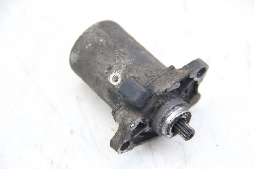 photo de MOTOR DE ARRANQUE GILERA RUNNER SP 50 (2009 - 2017) - Outro ângulo de visão