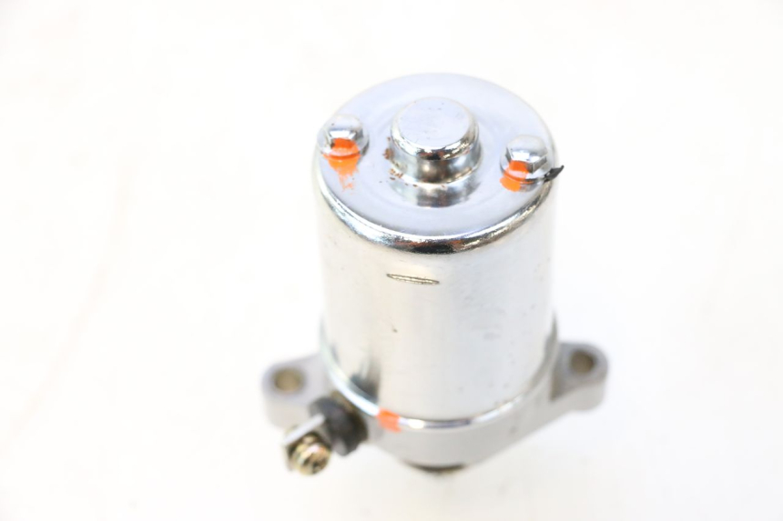 photo de MOTOR DE ARRANQUE KEEWAY RY6 2T 50 (2011 - 2019) - Detalhe da peça