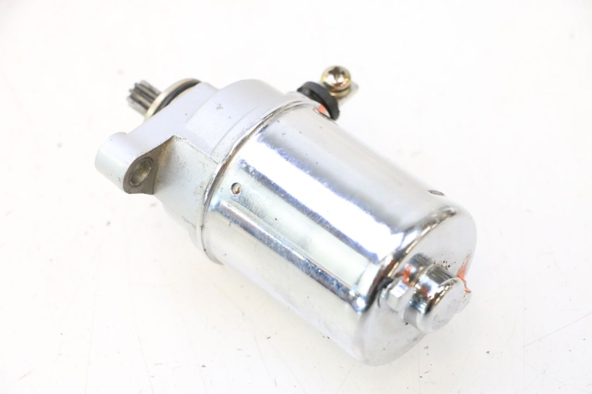 photo de MOTOR DE ARRANQUE KEEWAY RY6 2T 50 (2011 - 2019) - Vista geral