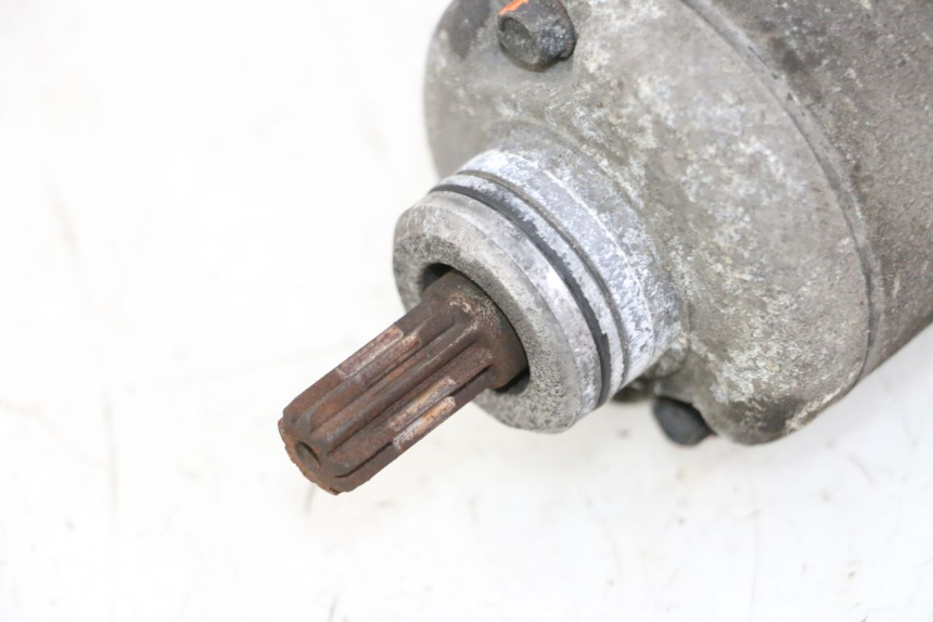 photo de MOTOR DE ARRANQUE PEUGEOT SATELIS 125 (2010 - 2012) - Detalhe da peça