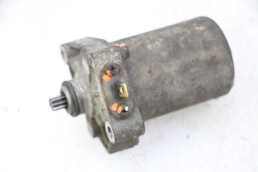 photo de MOTOR DE ARRANQUE HONDA SCV LEAD 100 (2003 - 2007) - Ampliação técnica