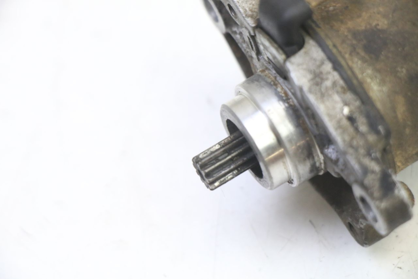 photo de MOTOR DE ARRANQUE PEUGEOT SPEEDAKE 50 (1995 - 1997) - Detalhe da peça