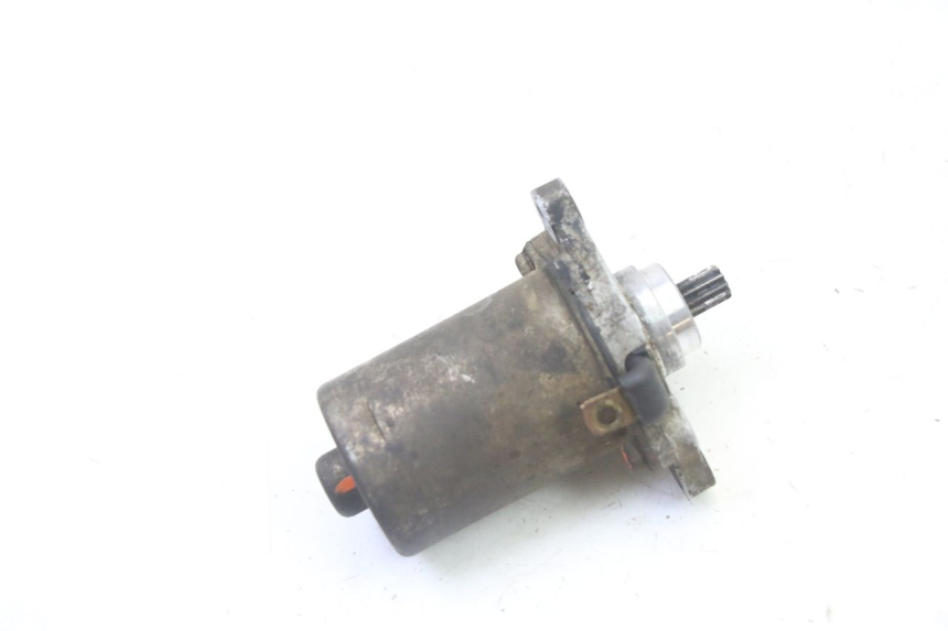 photo de MOTOR DE ARRANQUE PEUGEOT SPEEDAKE 50 (1995 - 1997) - Outro ângulo de visão