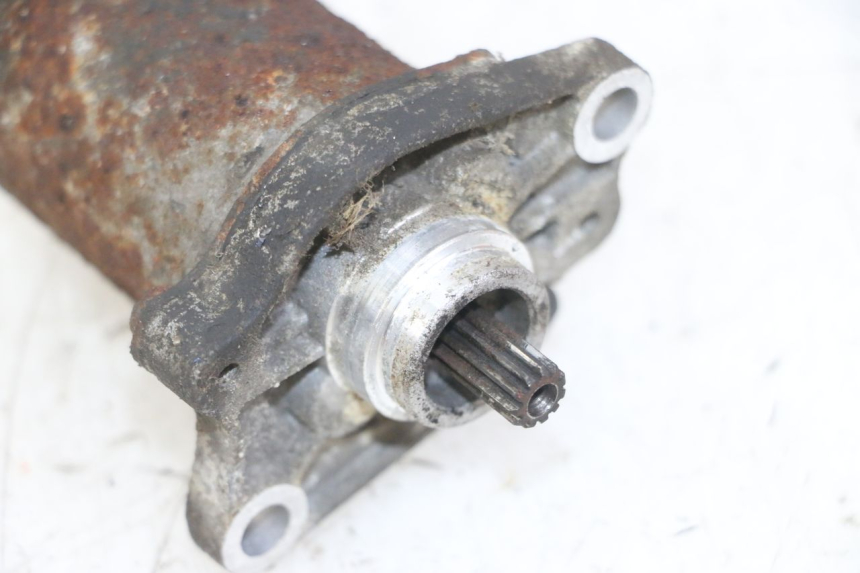 photo de MOTOR DE ARRANQUE PEUGEOT SPEEDFIGHT 2 LC 50 (2000 - 2009) - Zoom do estado de desgaste