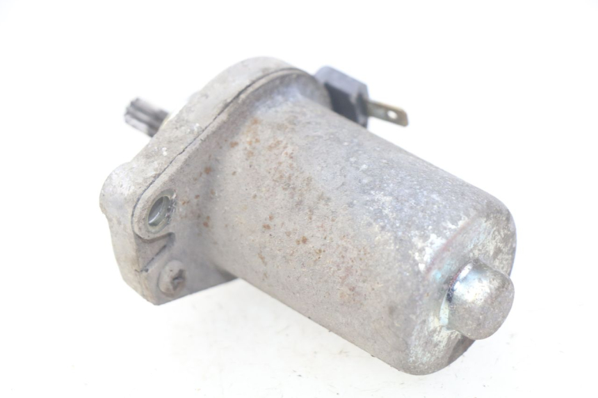 photo de MOTOR DE ARRANQUE APRILIA SR LC 50 (1997 - 2004) - Zoom do estado de desgaste