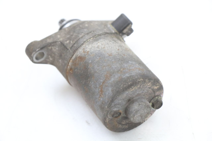 photo de MOTOR DE ARRANQUE KYMCO SUPER 8 4T 50 (2021 - 2024) - Outro ângulo de visão