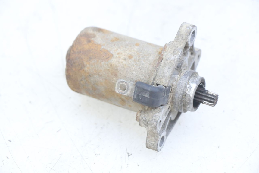 photo de MOTOR DE ARRANQUE PEUGEOT TREKKER 50 (1998 - 2004) - Zoom do estado de desgaste