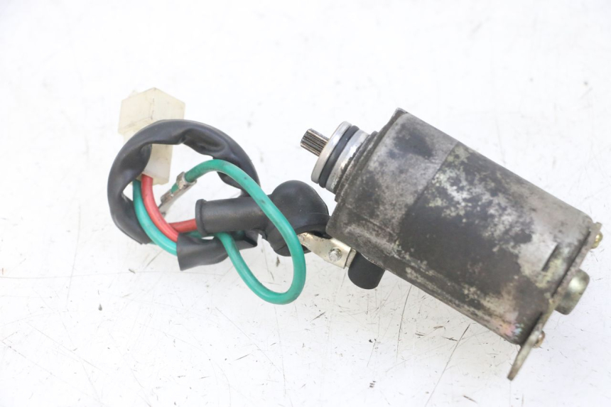 photo de MOTOR DE ARRANQUE PEUGEOT TWEET 4T 50 (2014 - 2019) - Outro ângulo de visão