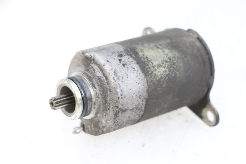 photo de MOTOR DE ARRANQUE PEUGEOT TWEET PRO EFI 4T 50 (2021 - 2022) - Zoom do estado de desgaste