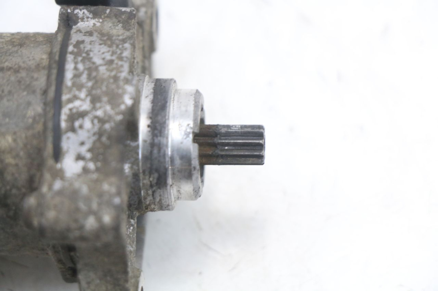 photo de MOTOR DE ARRANQUE PIAGGIO TYPHOON 80 (1994 - 1997) - Detalhe da peça