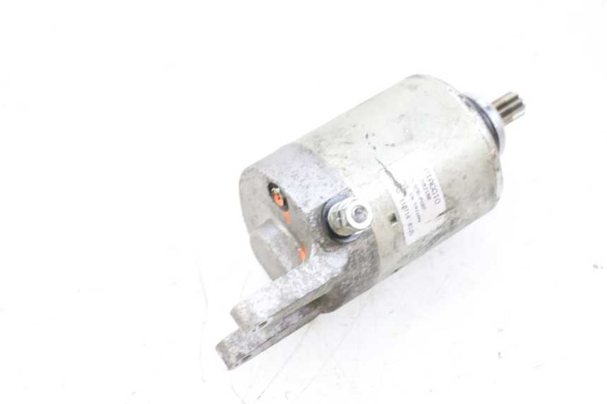 photo de MOTOR DE ARRANQUE PIAGGIO VESPA GTS SUPER IE 125 (2009 - 2016) - Outro ângulo de visão