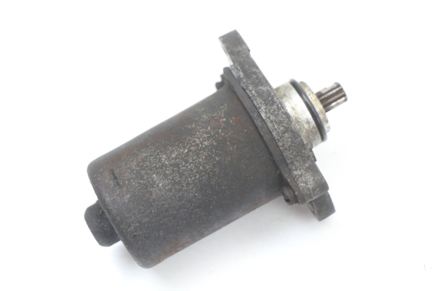 photo de MOTOR DE ARRANQUE PIAGGIO VESPA LX 2T 50 (2005 - 2013) - Outro ângulo de visão